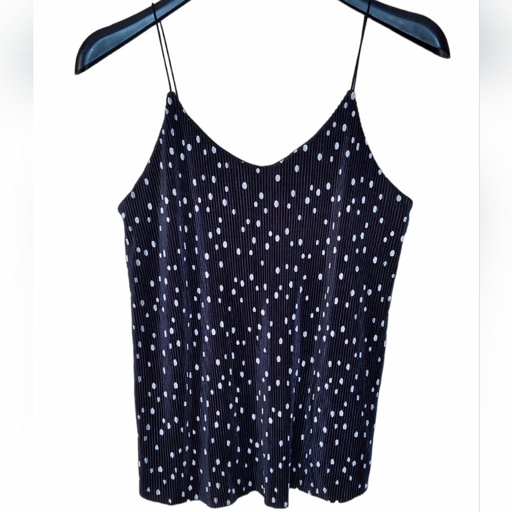 Women's Flare Sleeveless Blouse Large Black Pleated New Tank tops v-neck